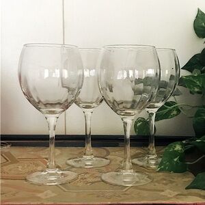 Luminarc Wine Glass Set